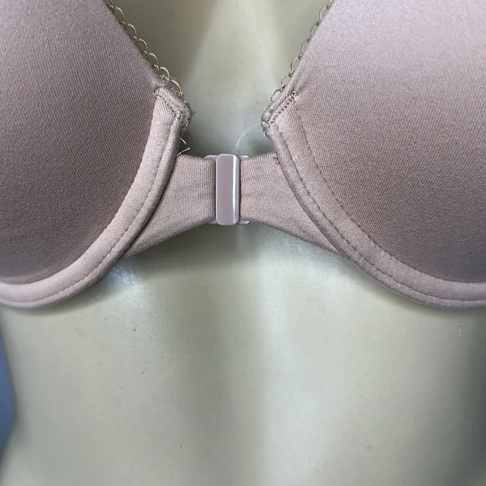 Victoria's Secret Blush Push-Up Bra Tan color Sz 34D